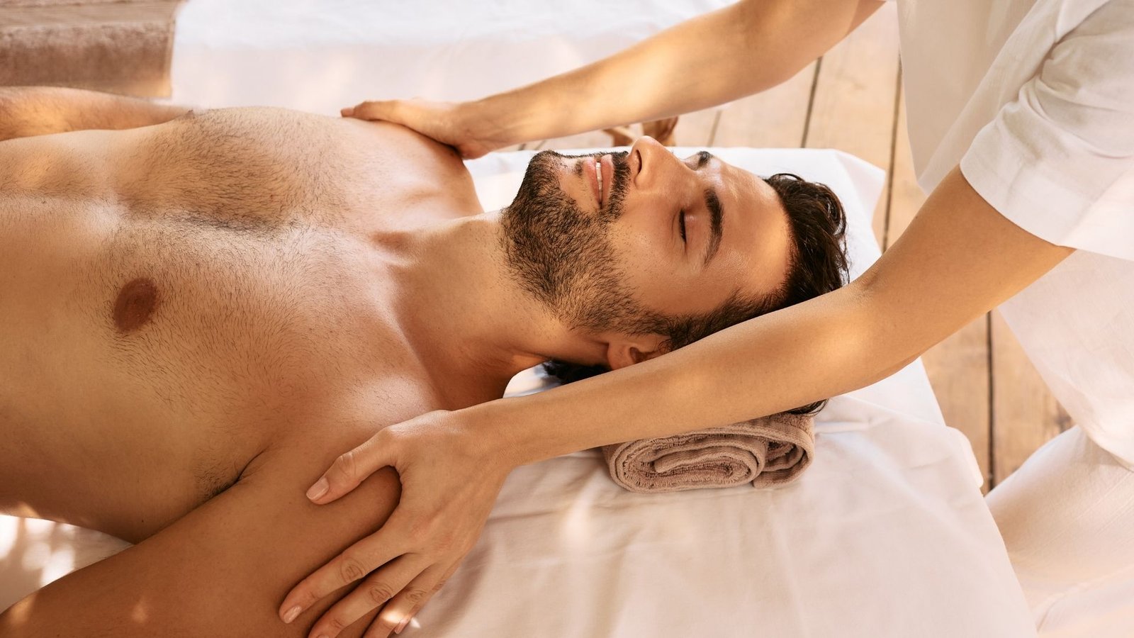 Full body massage at Kerala Spa Sharjah